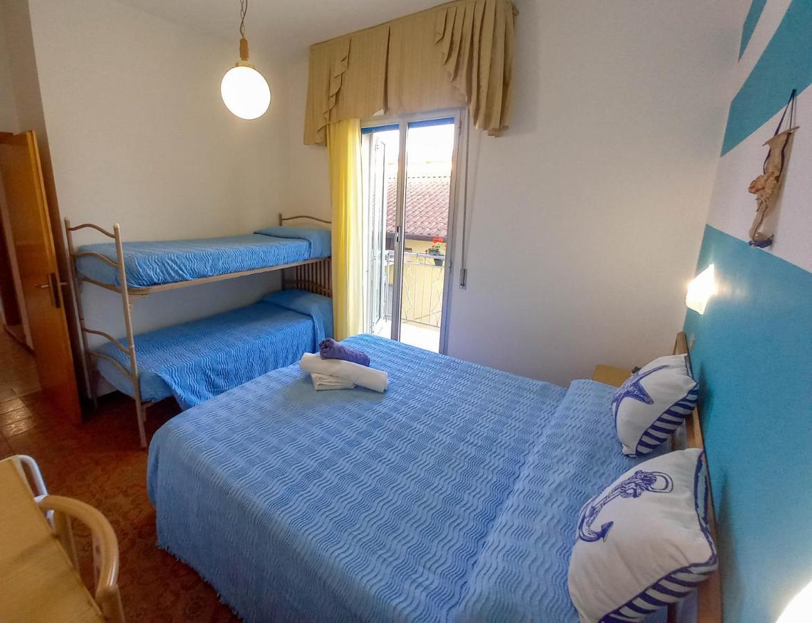 Petlyapartments เบลลาเรีย-อีเจอา มารีนา ภายนอก รูปภาพ